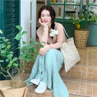 想吃掉我的非人少女